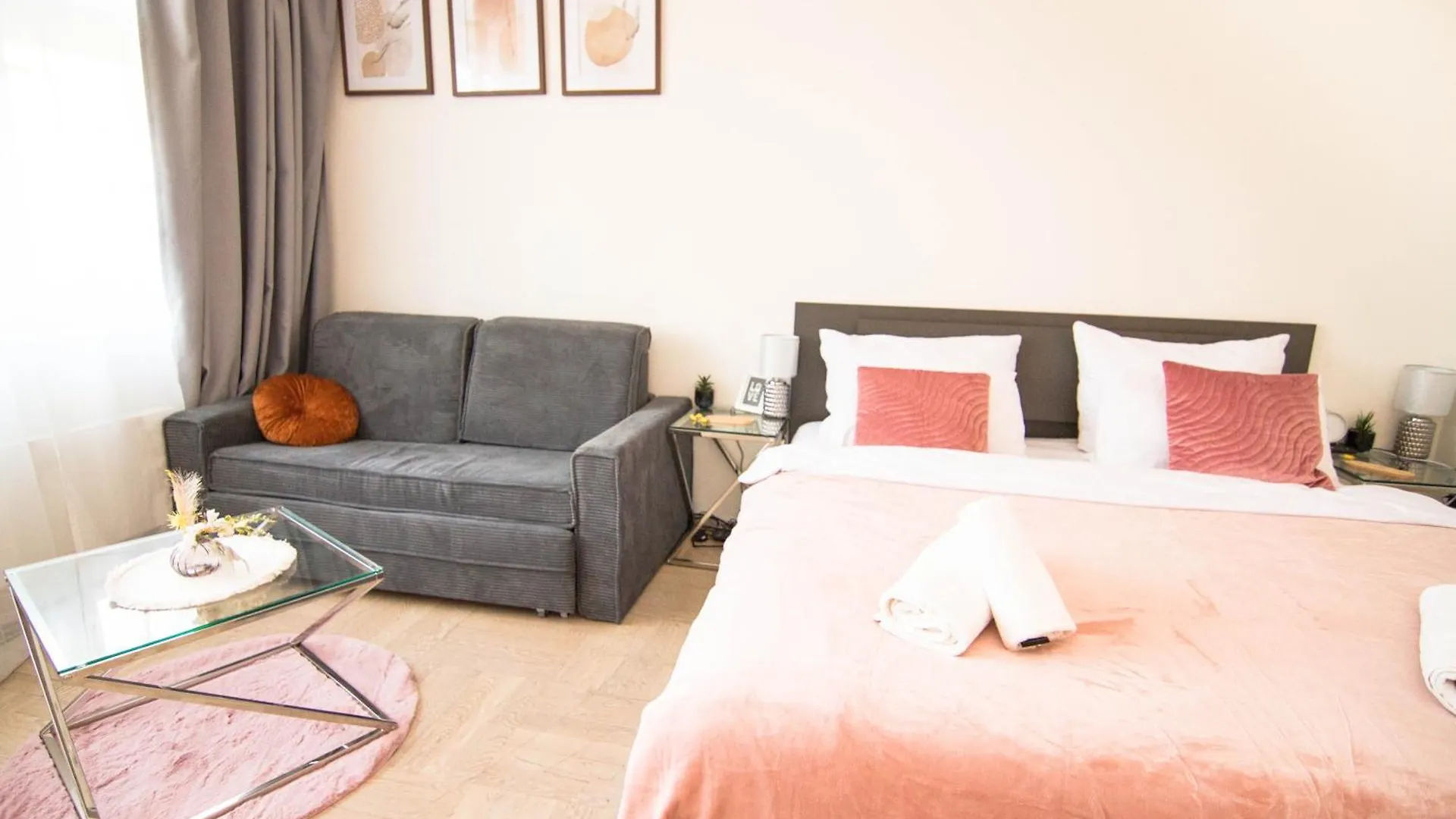 Contatti di Luxury Apartment Near Charles Bridge
